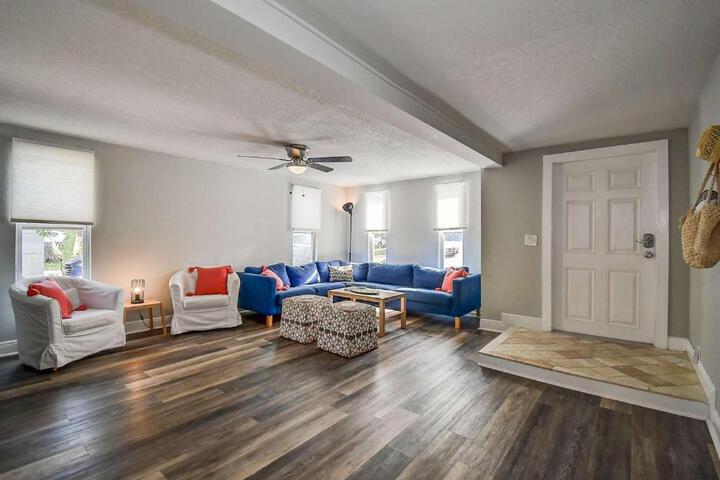 SunKissed in St. Pete is a 3 BR Home with Heated Pool and great outdoor space Near the Beach