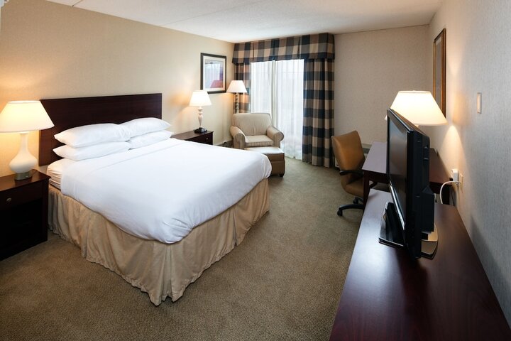 Room 40 of 72