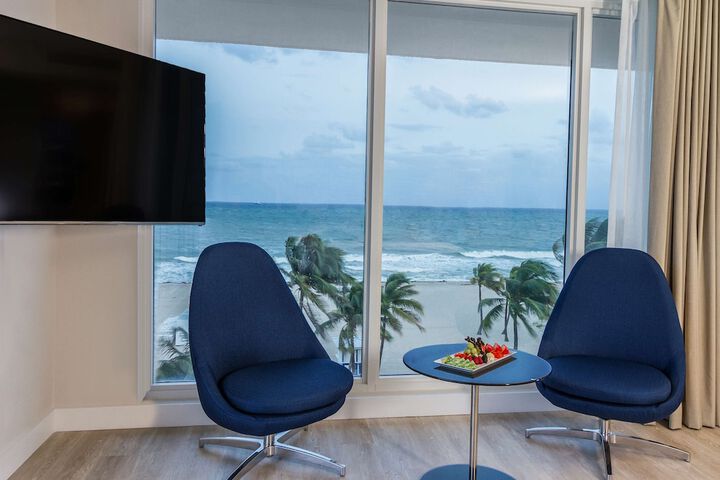 B Ocean Resort Fort Lauderdale Beach