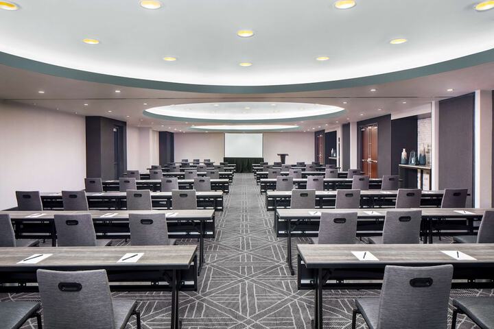 ANDAZ SAVANNAH BY HYATT