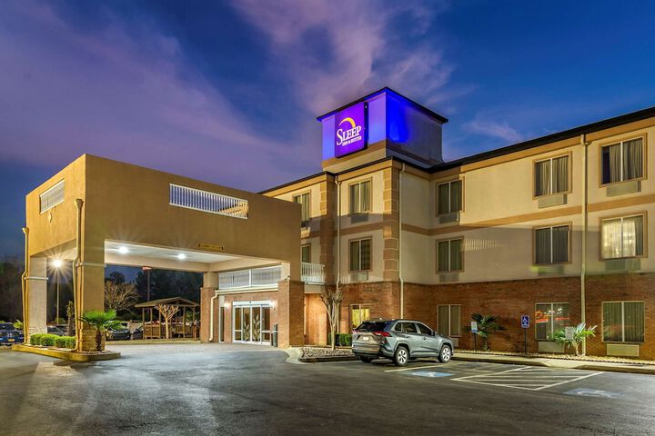 Hotel 3 of 38