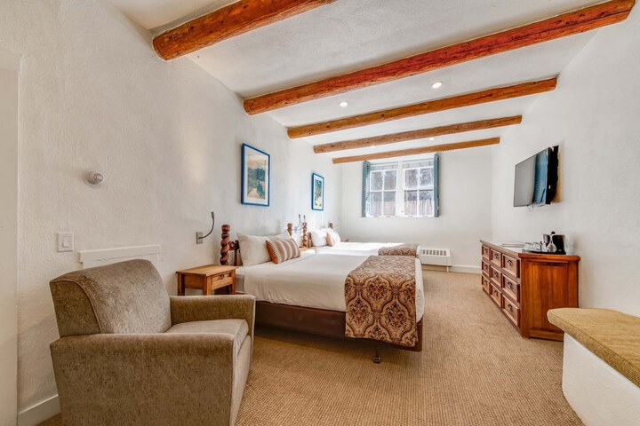 The Historic Taos Inn