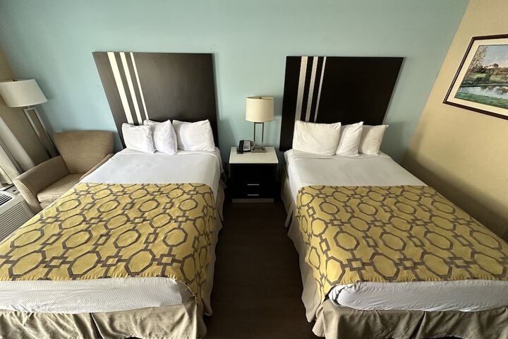 Room 22 of 59