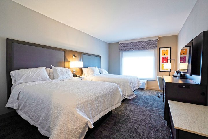 Room 7 of 25