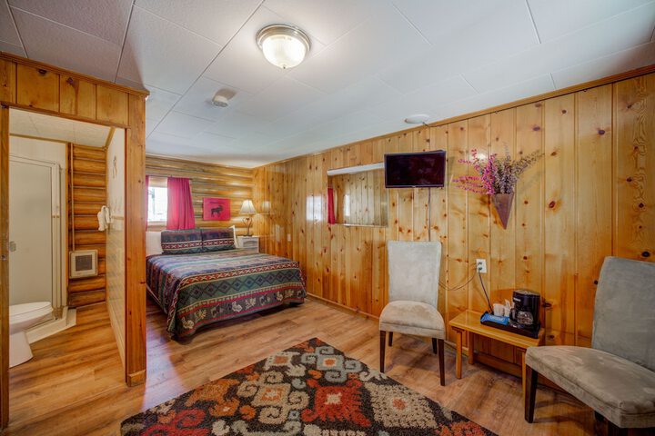Sportsmans Lodge