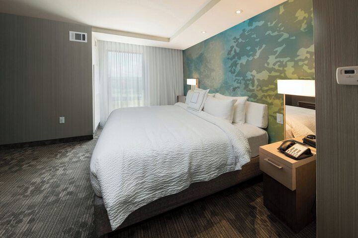 Room 20 of 32
