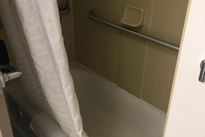 Room 18 of 51
