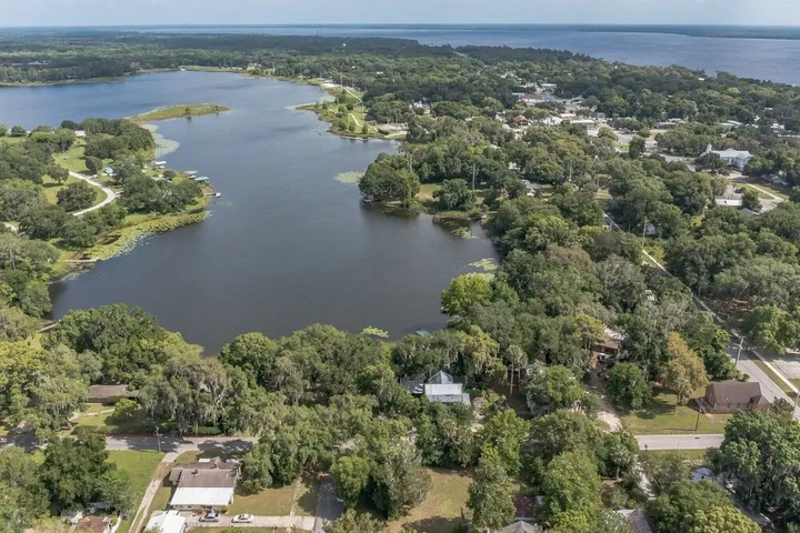 West Stella Lake House With Outdoor Pool Table & Fireplace 3 Bedroom Residence by Redawning
