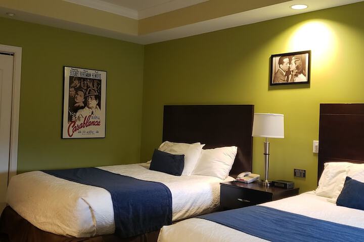Room 30 of 42