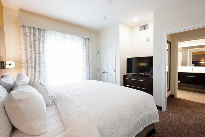 Room 19 of 24