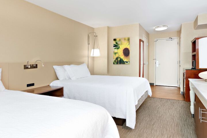 Room 14 of 50