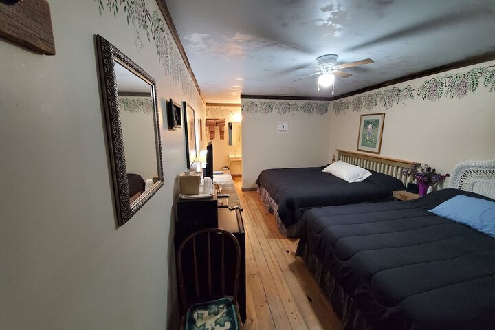 Room 46 of 55