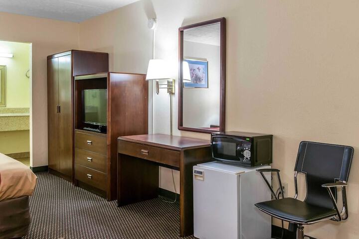 Econo Lodge Seymour