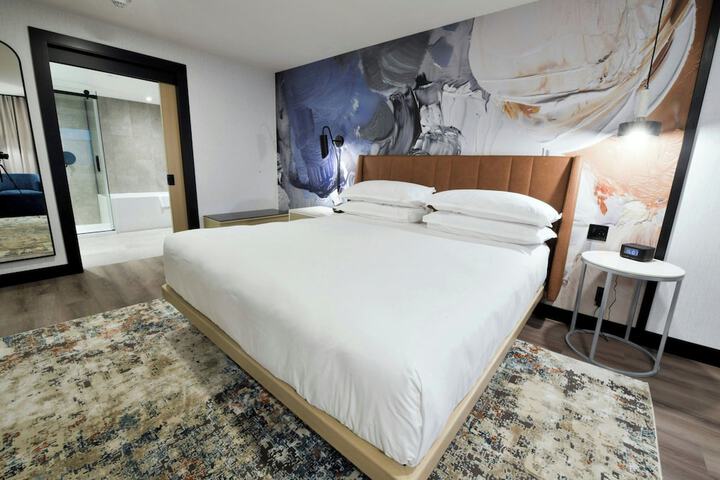Sheraton Laval Hotel