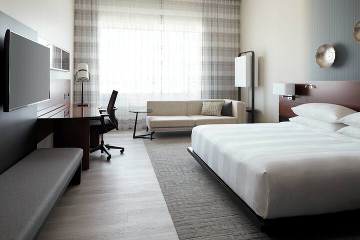 Montreal Airport Marriott In-Terminal Hotel
