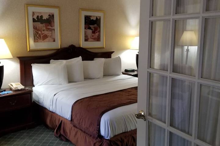 Room 43 of 58