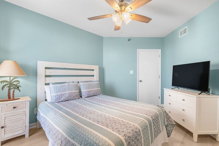 Room 34 of 63