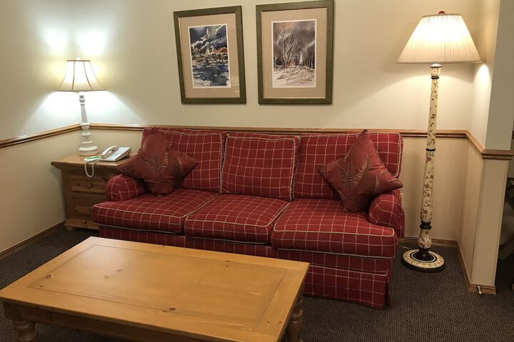 Room 85 of 157
