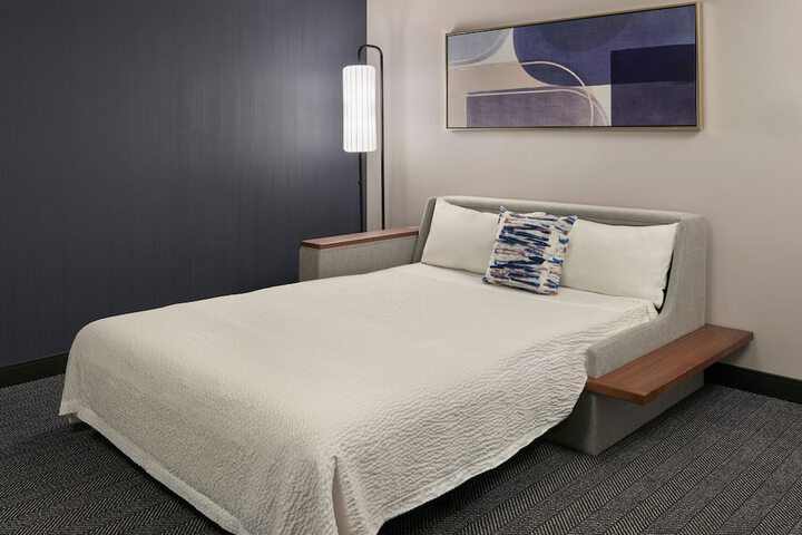 Room 18 of 31