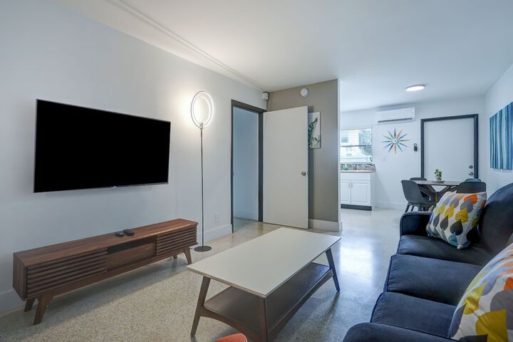Room 26 of 89