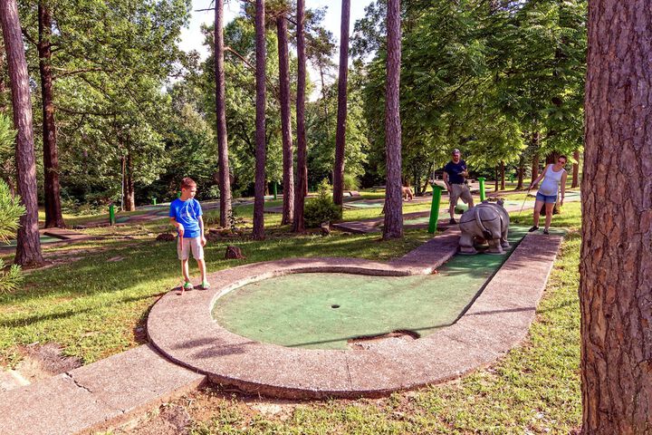 Golf 31 of 47
