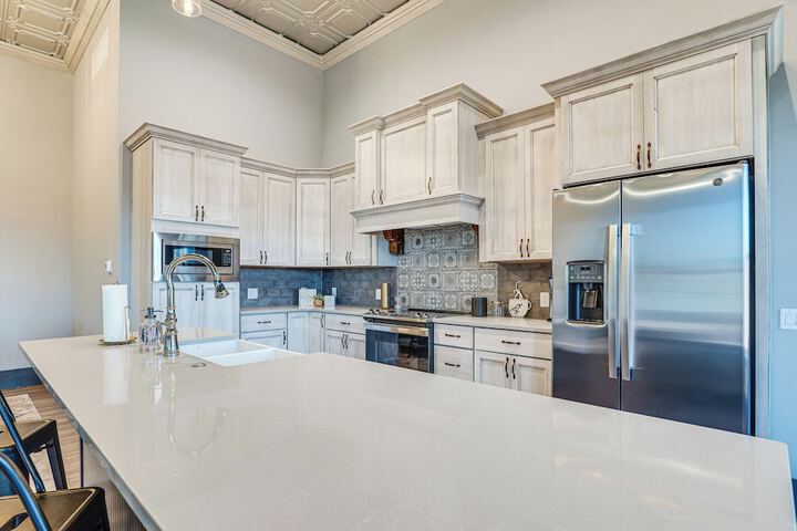 Florence Vacation Rental w / Rooftop Deck!