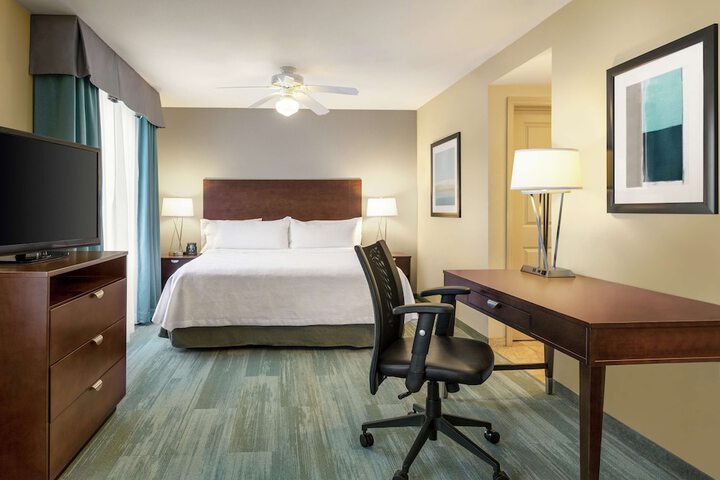 Room 26 of 35