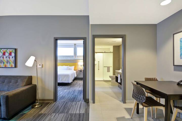 Room 10 of 49