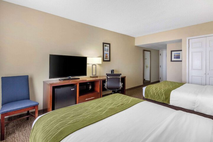 Room 43 of 60
