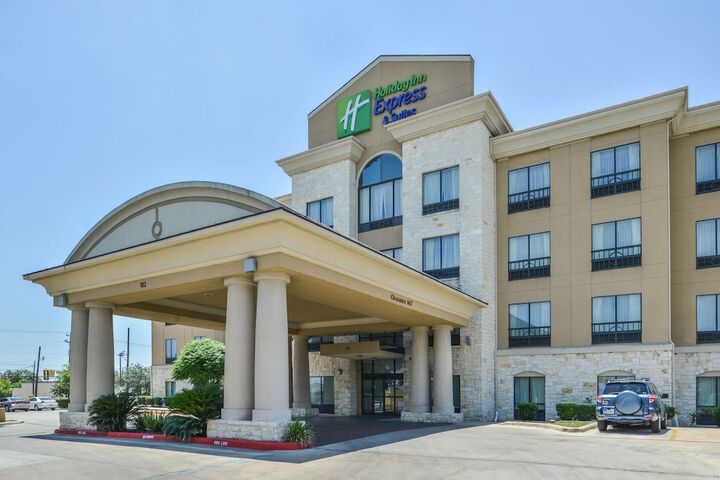 Hotel 2 of 58