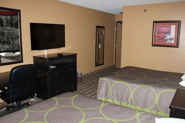Room 5 of 5