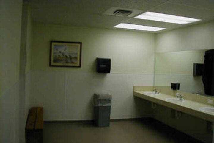 Edgewater Motel