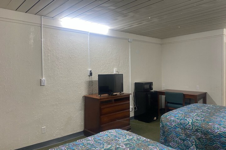 Room 21 of 22