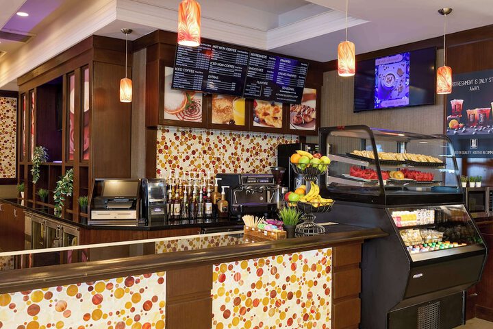 DoubleTree by Hilton Minneapolis Airport MN