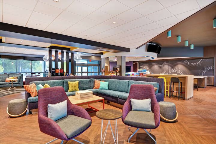 Hotel Interior 10 of 35