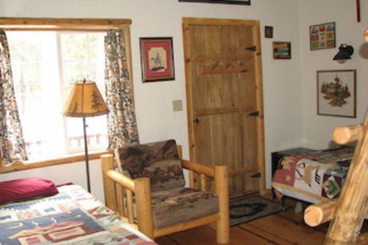 Lost Trail Lodge