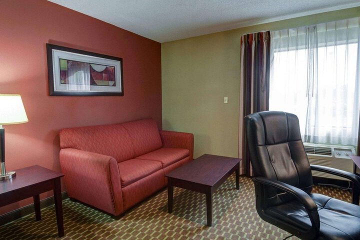 Room 22 of 25