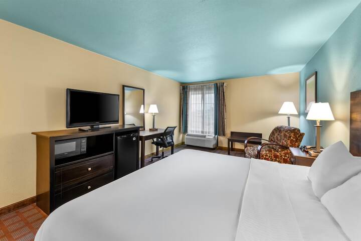 Red Lion Inn & Suites Blue Springs
