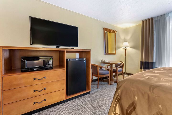 Room 30 of 55