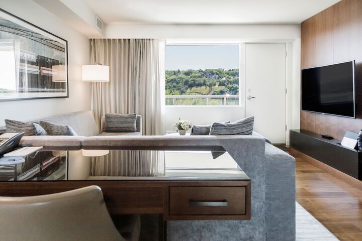 Room 16 of 31