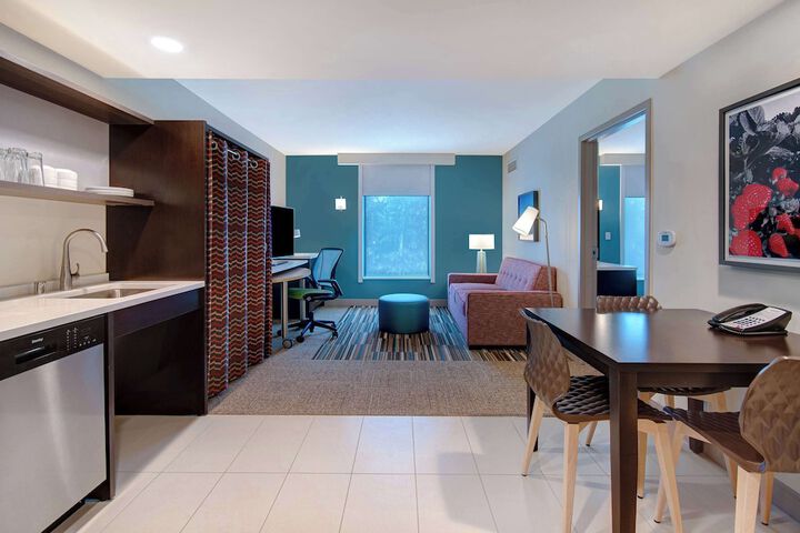 Room 34 of 53