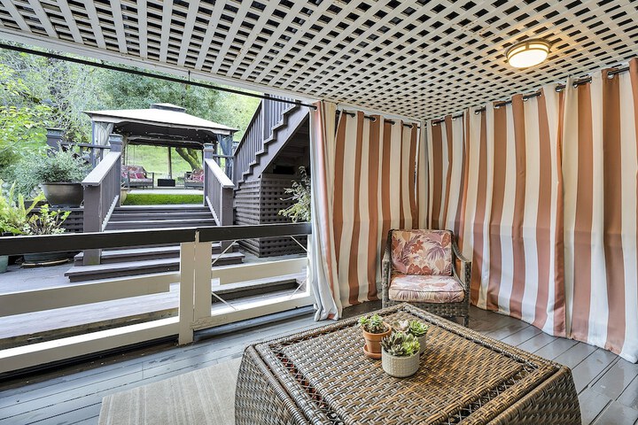 Terrace/Patio 89 of 106