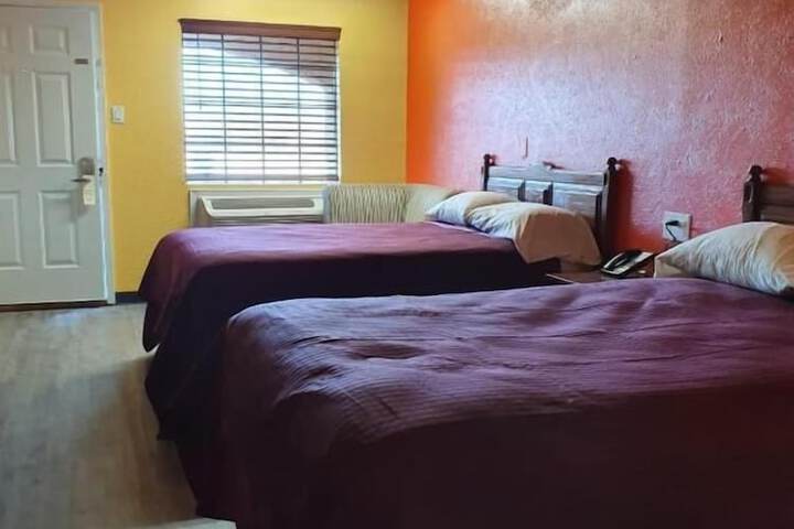 Chaparral Motel