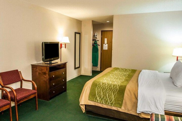 Room 33 of 57