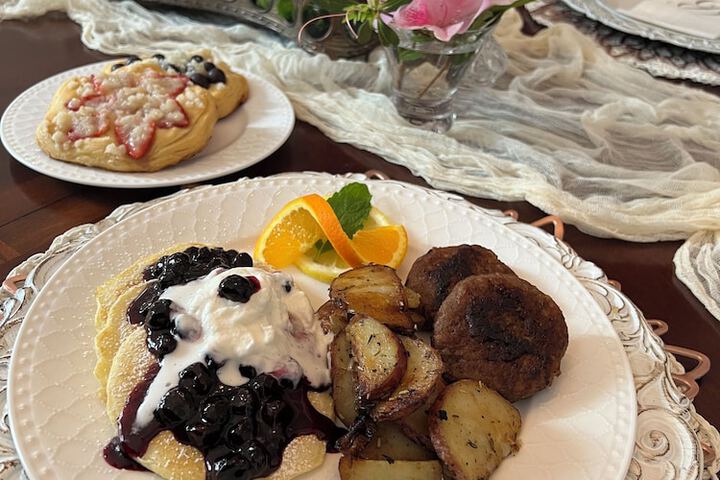 Benefield House Bed & Breakfast