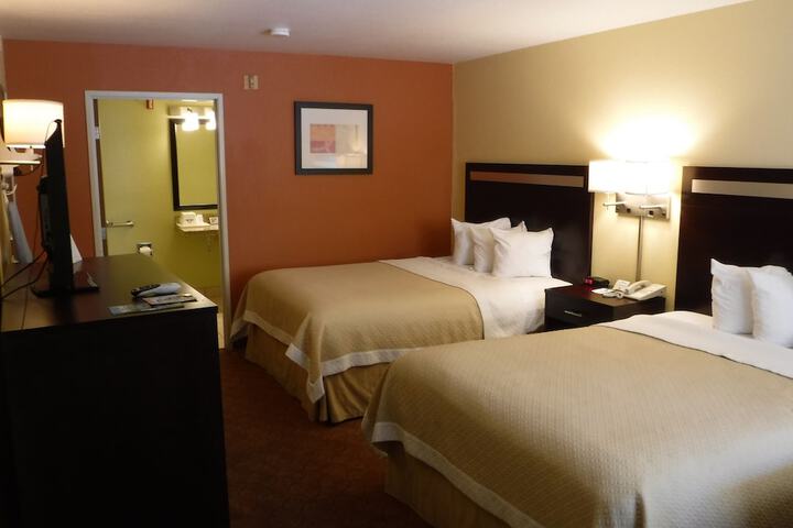 Room 14 of 16