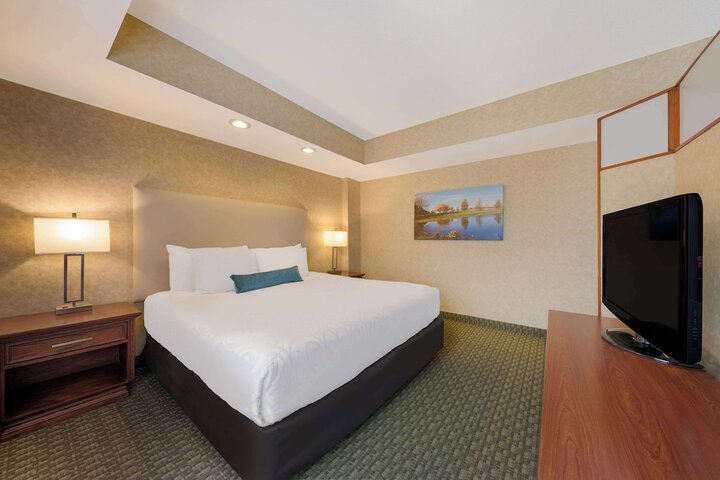 Room 11 of 56