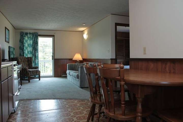 Room 44 of 51