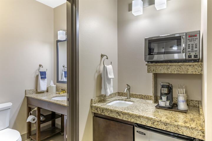 Best Western Plus Havre Inn & Suites