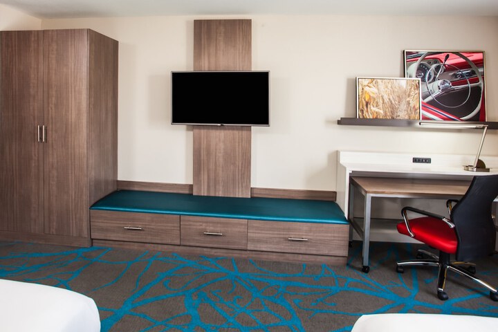 Room 16 of 49